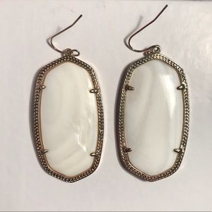 Kendra Scott Danielle Earrings in White Pearl